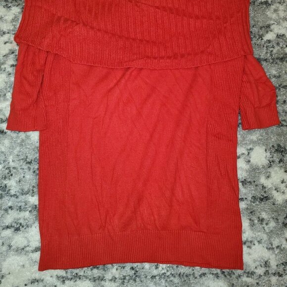 Express Red Hot Off Shoulder Top πππππ EUC - Picture 7 of 7